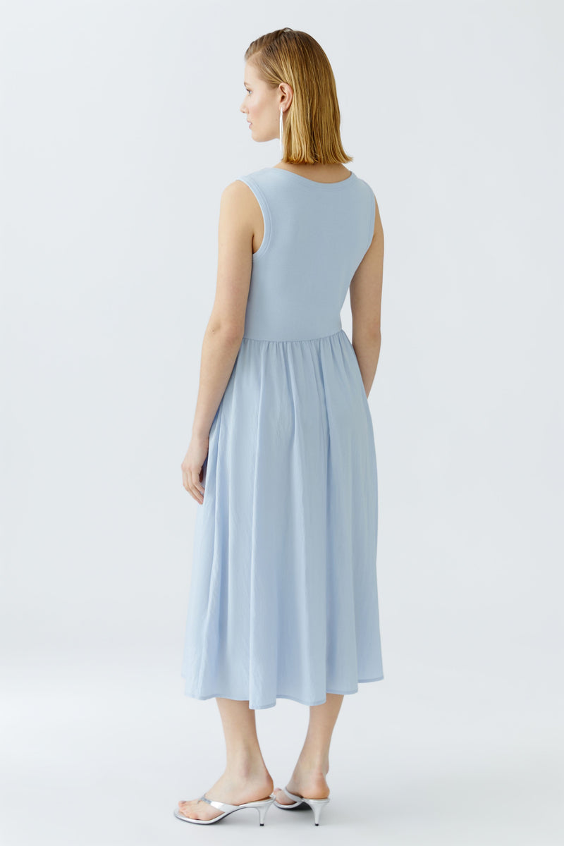 An image of the Oui Maxi Dress