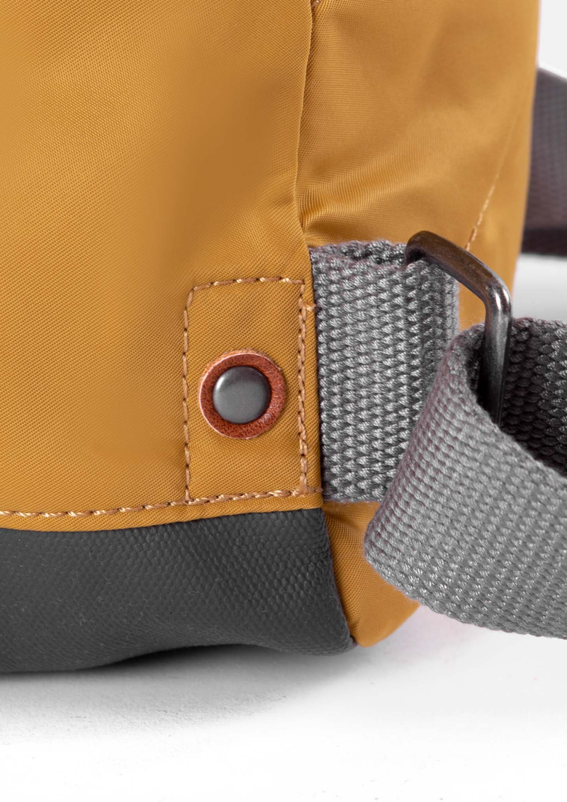 An image of the ROKA London Bantry B Backpack