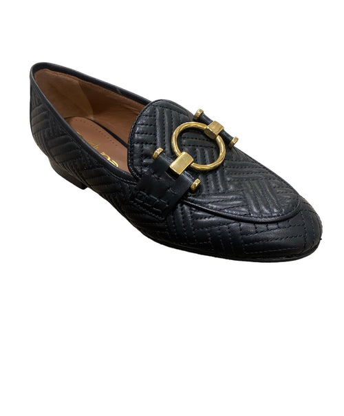 An image of the Evaluna Leather Quilted Loafer