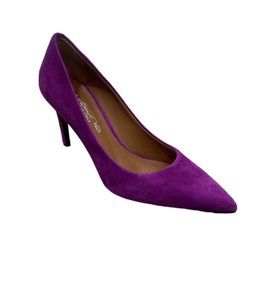 An image of the Evaluna Suede Court
