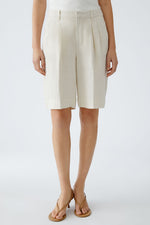 An image of the Oui Woven Bermuda Shorts