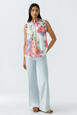 An image of the Oui Floral Blouse