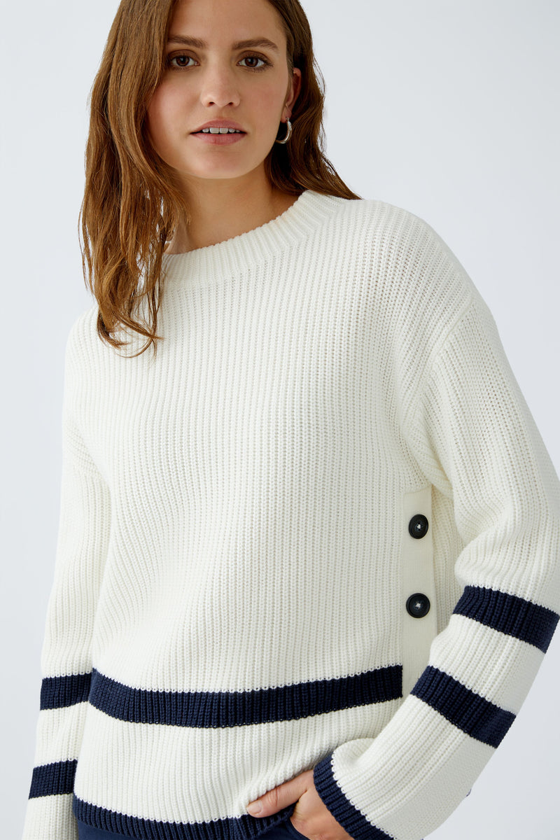 An image of the Oui Viniah Pullover