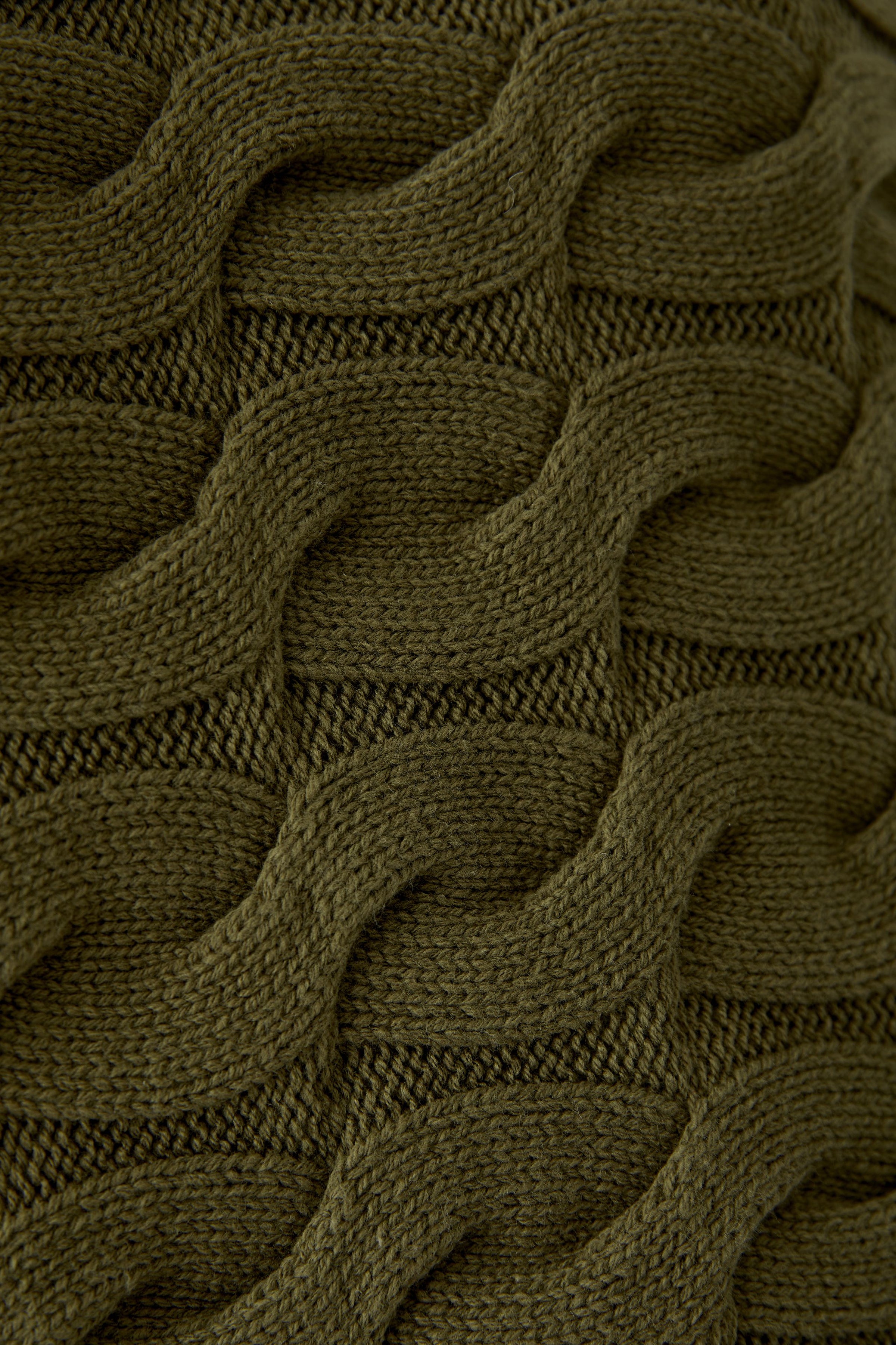 An image of the Oui Sirah Pullover