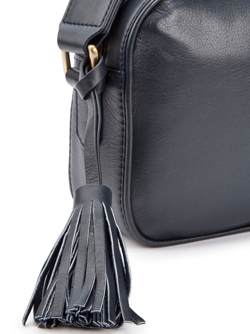 An image of the Dubarry Rostrevor Bag