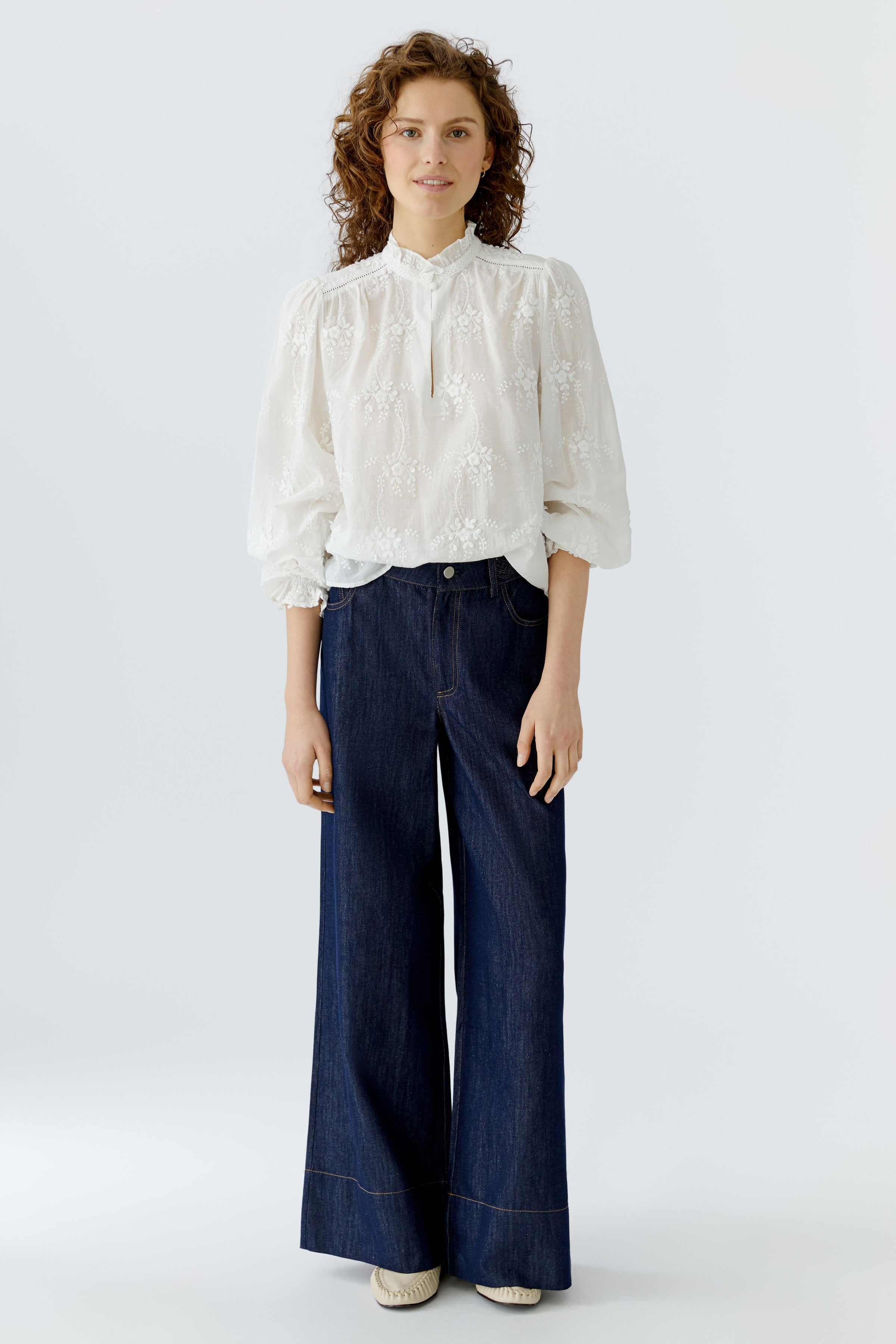 An image of the Oui Woven Blouse