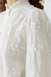 An image of the Oui Woven Blouse