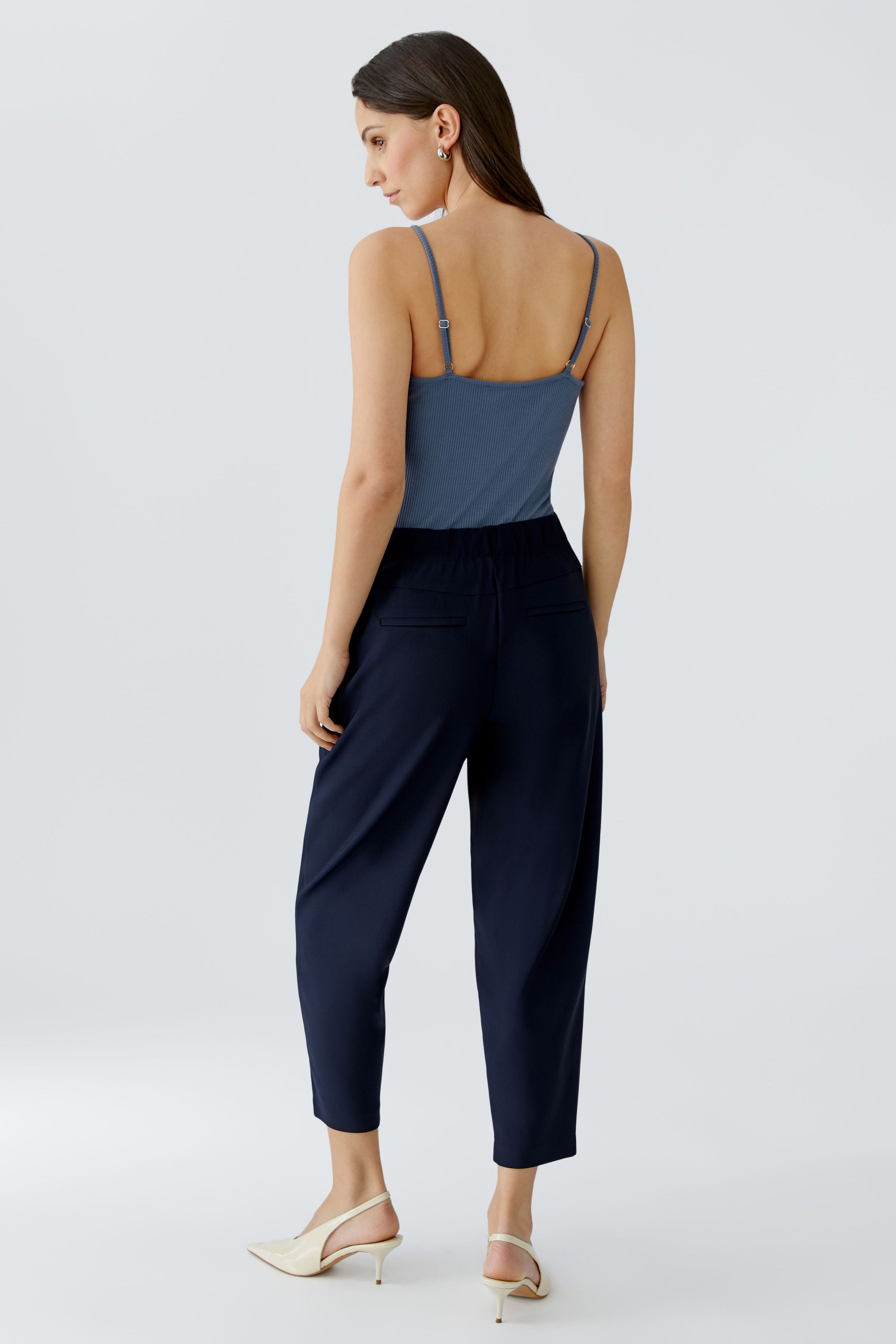 An image of the Oui Knitted Trousers