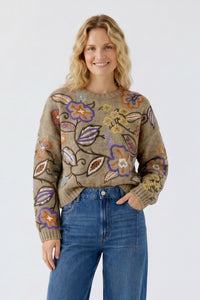 Knitted Pullover