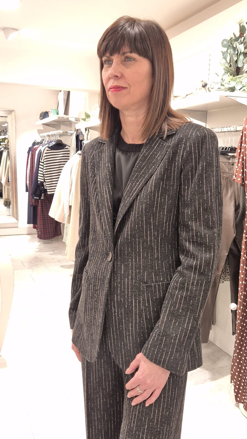 An image of the D Exterior Blazer