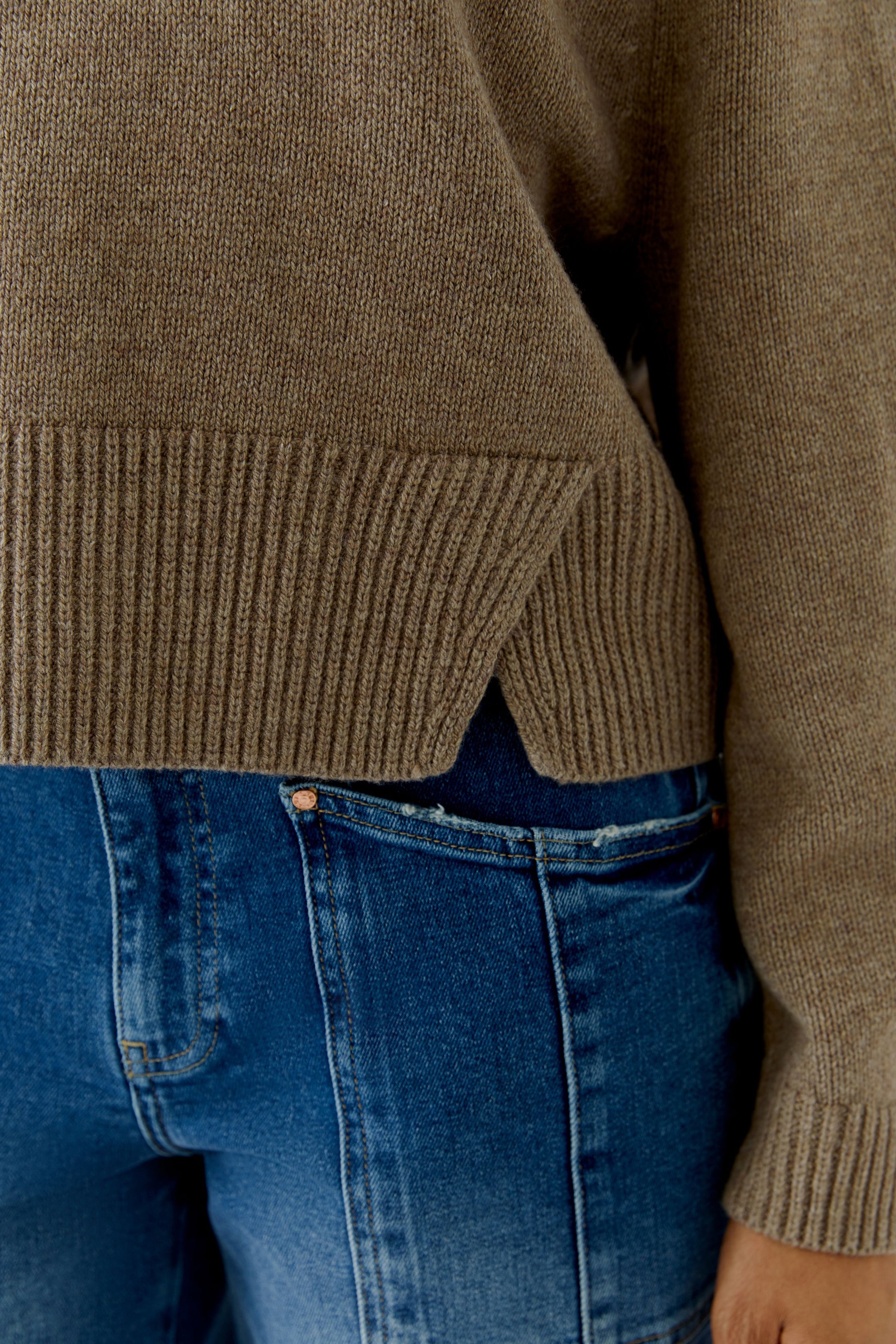Knitted Pullover