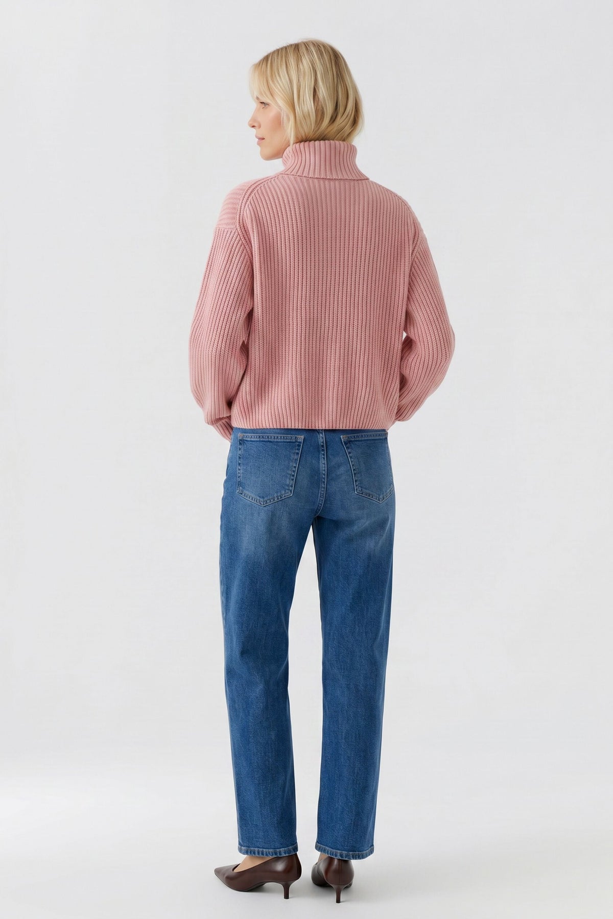 Knitted Pullover
