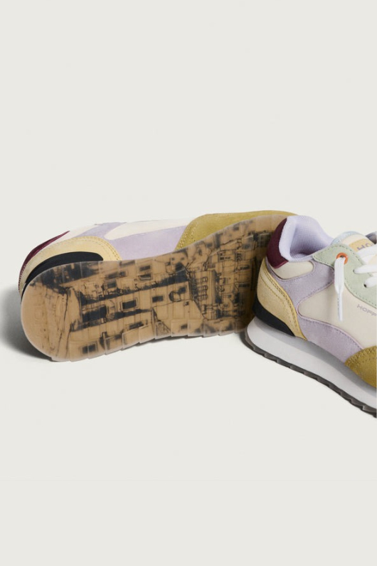 An image of the Hoff Matera City Trainers