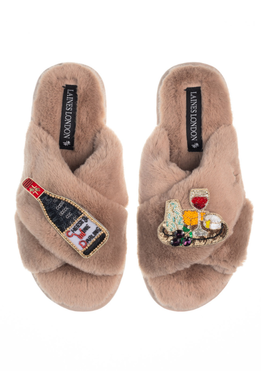 An image of the Laines London Classic Slippers