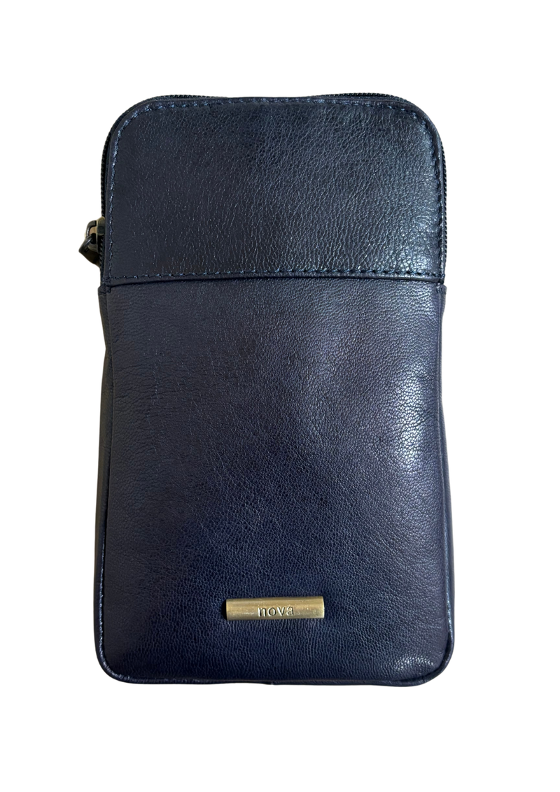 An image of the Nova Leathers Leather Simple Phone Case