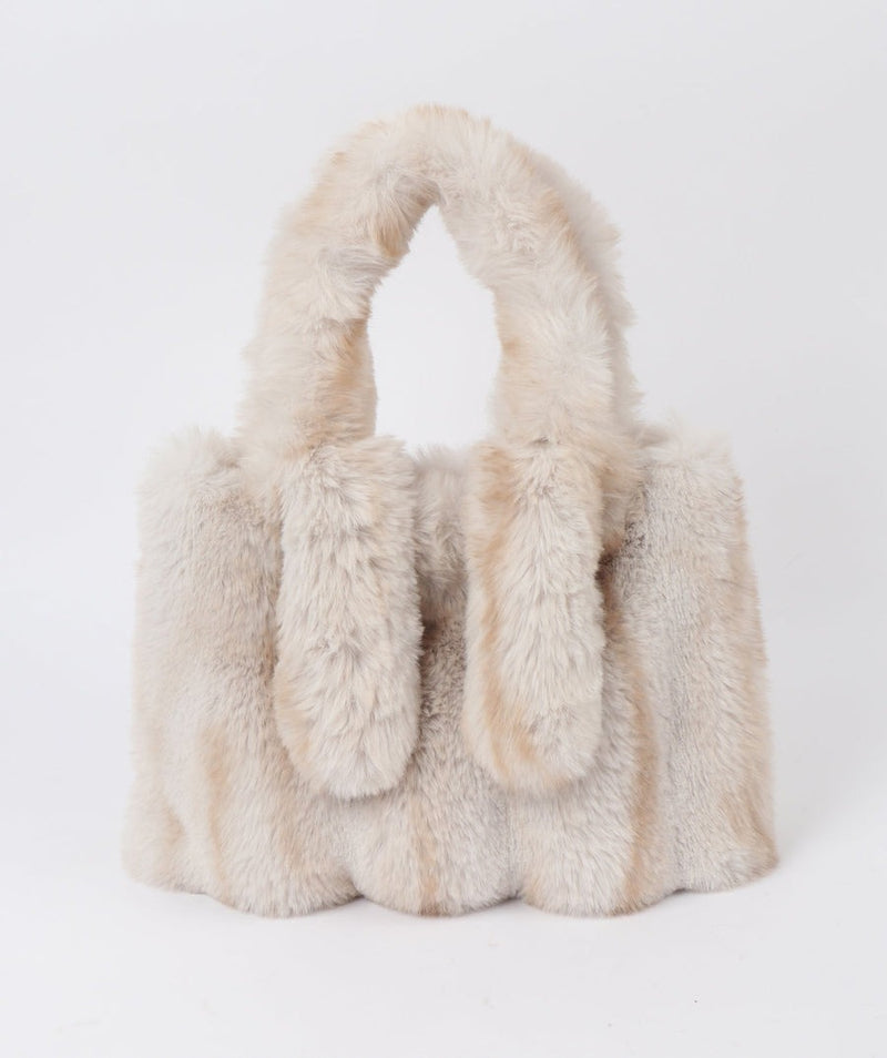 An image of the Pia Rossini Alpine Bag