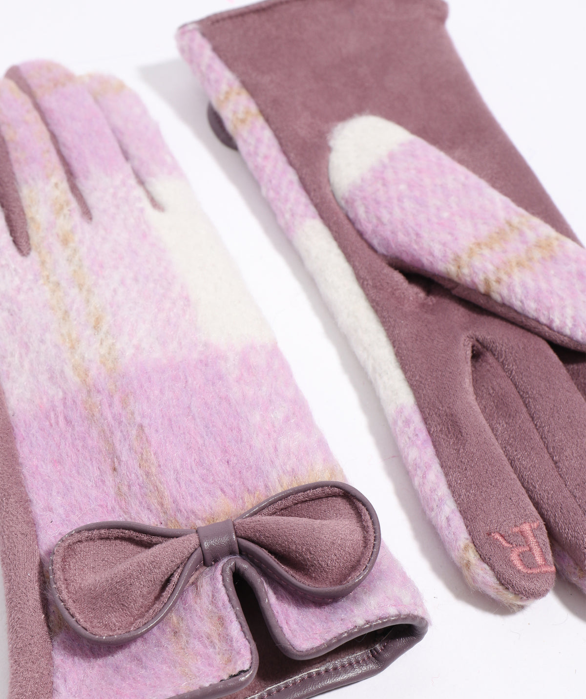 An image of the Pia Rossini Ava Gloves