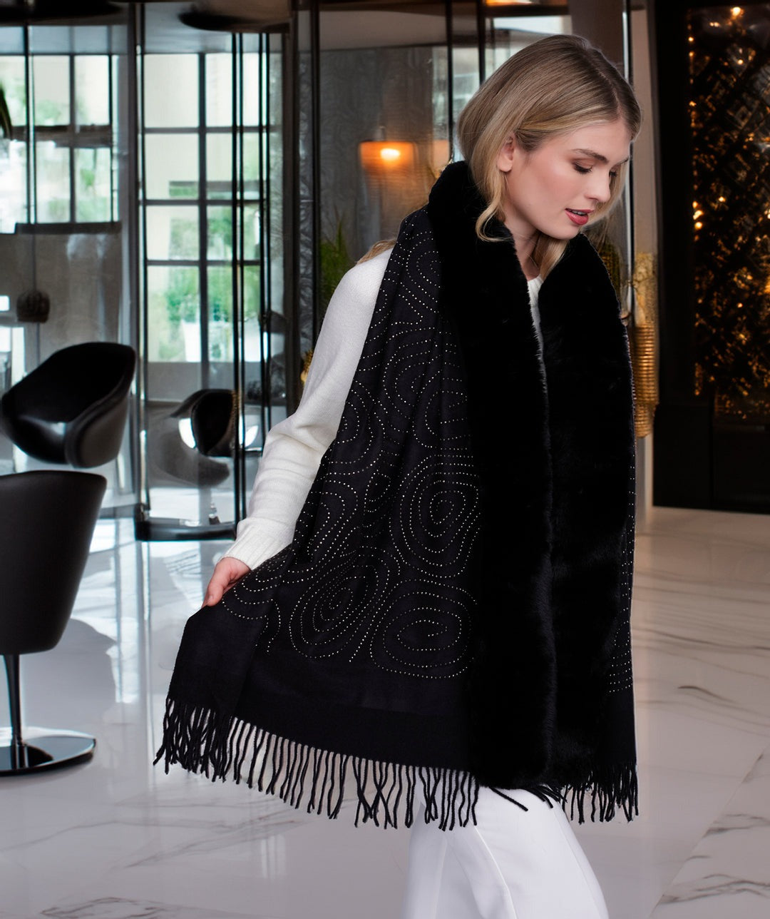 An image of the Pia Rossini Avaline Wrap