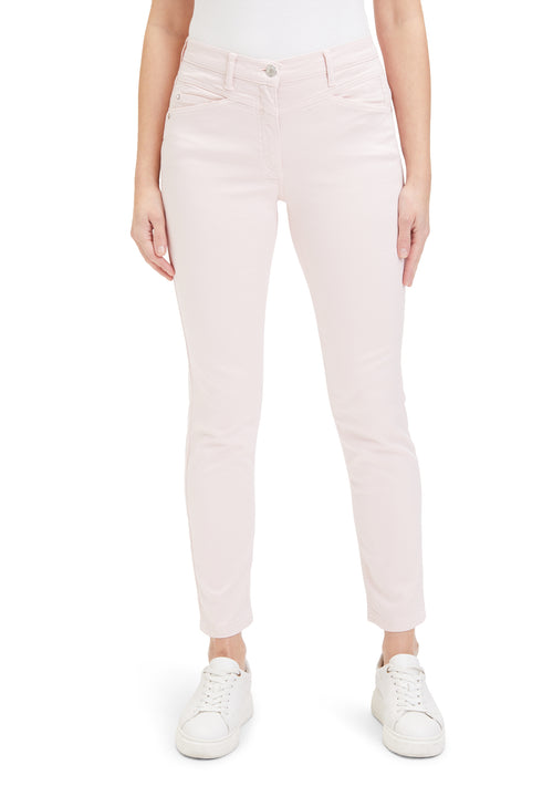 Betty Barclay Casual Trousers. Slim fit trousers with a mid rise waist, patch pockets and a plain light pink design.