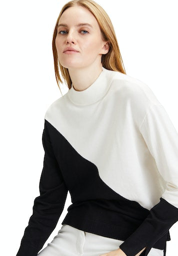 An image of the Betty Barclay Diagonal split jumper, in black and white.