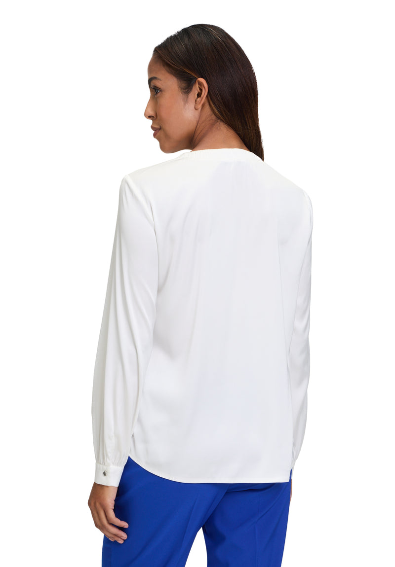 An image of the Betty Barclay Long Sleeve Blouse