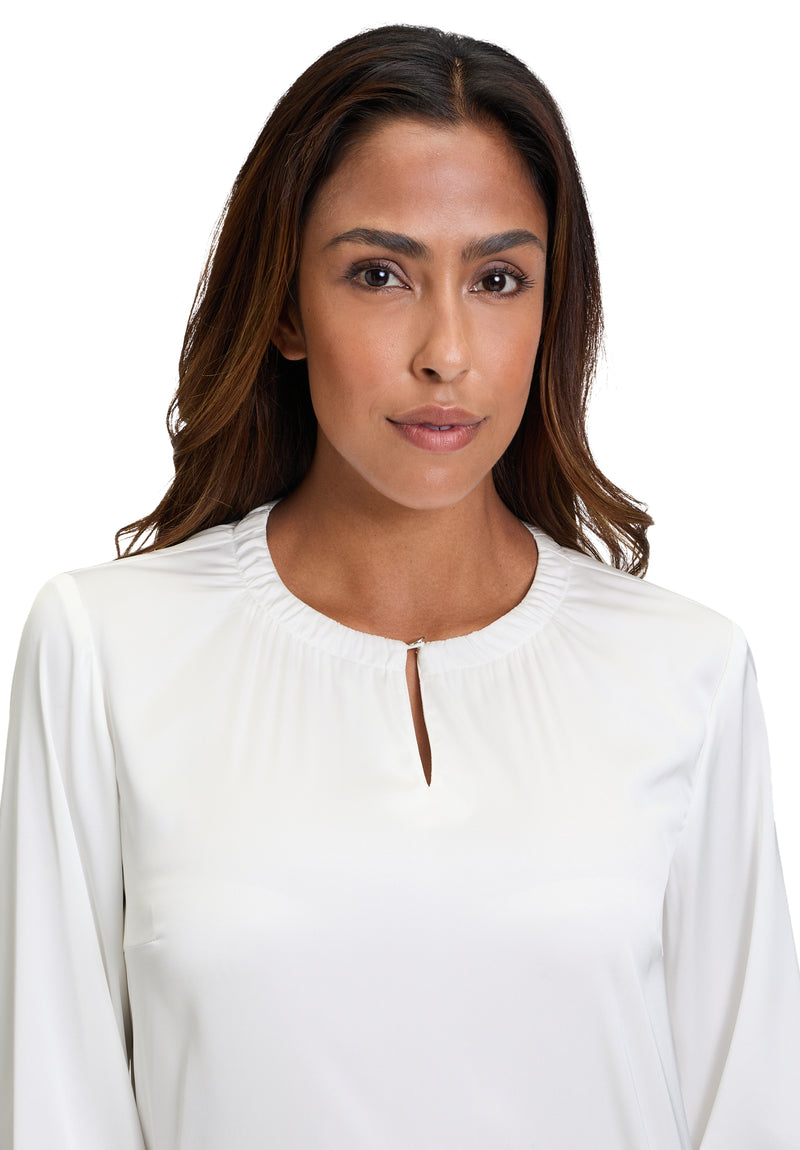 An image of the Betty Barclay Long Sleeve Blouse
