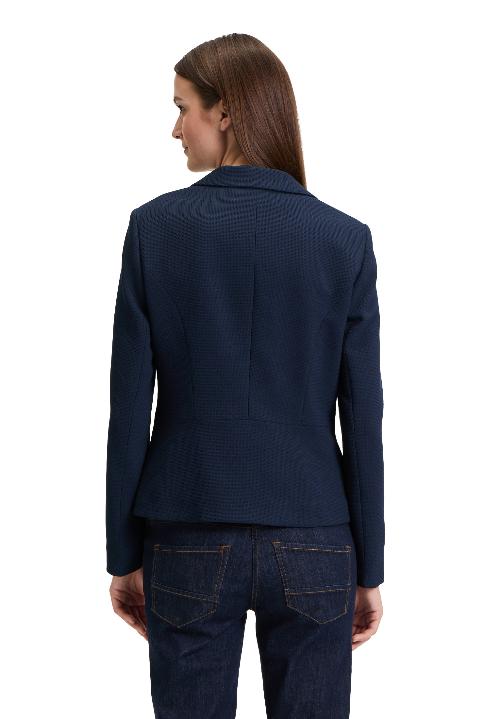 An image of the Betty Barclay Single Breasted Blazer