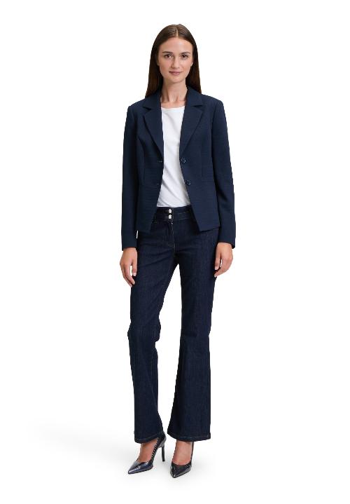 An image of the Betty Barclay Single Breasted Blazer
