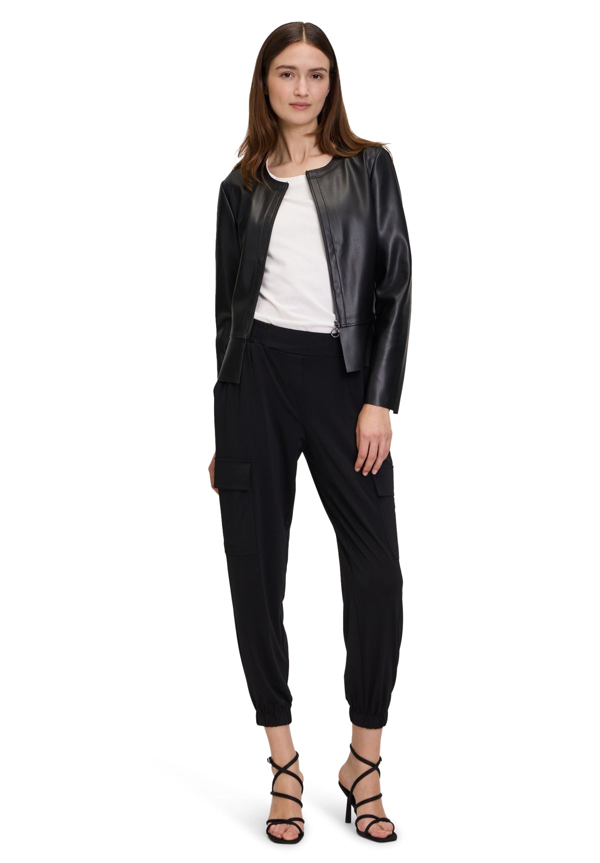 An image of the Betty Barclay Short Blazer Jacket