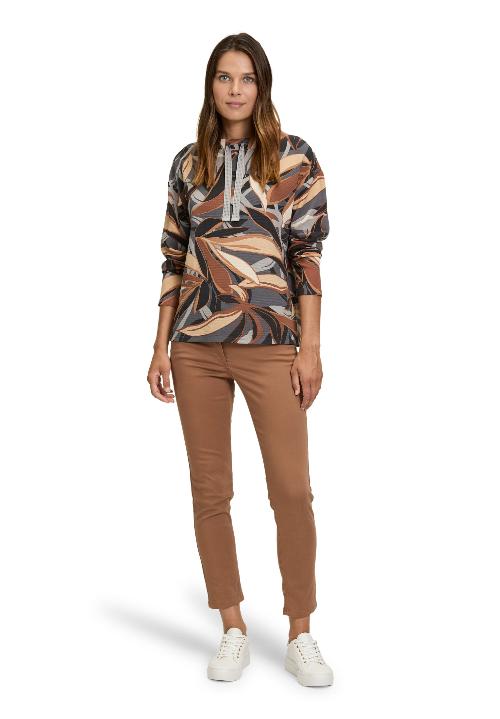 An image of the Betty Barclay Sweatshirt