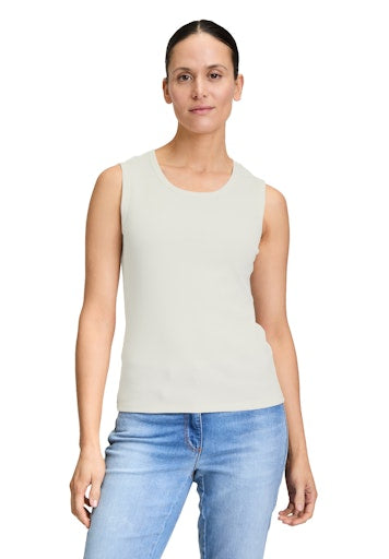 An image of the Betty Barclay Sleeveless Shirt