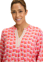 An image of the Betty Barclay Overblouse