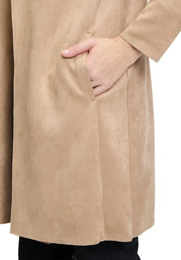 An image of the Betty Barclay Long Blazer