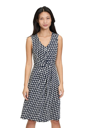 An image of the Betty Barclay Sleeveless Short Dress