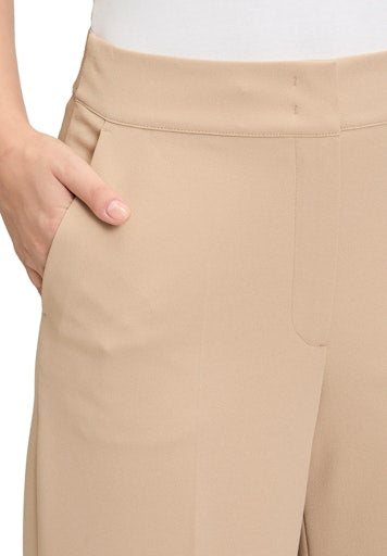 An image of the Betty Barclay Culottes
