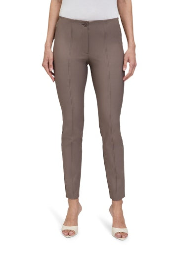 An image of the Betty Barclay Classic 7/8 Length Trouser