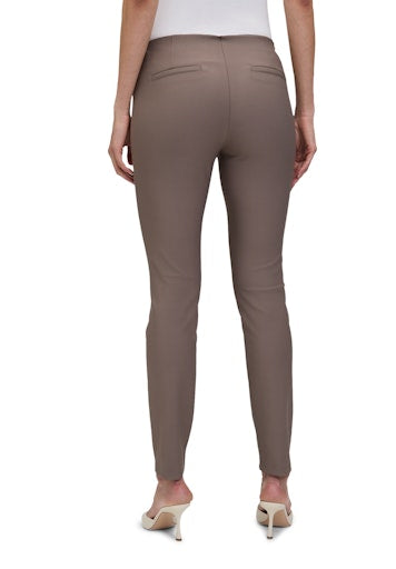 An image of the Betty Barclay Classic 7/8 Length Trouser