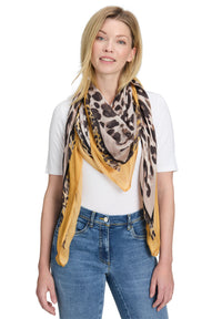 An image of the Betty Barclay Scarf