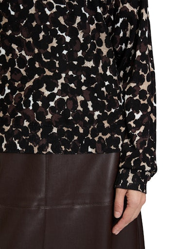 An image of the Betty Barclay Long Sleeve Knitted Sweater