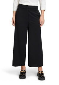 An image of the Betty Barclay Culottes