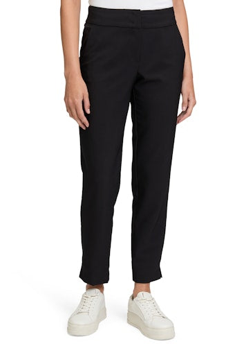 An image of the Betty Barclay Business Trousers