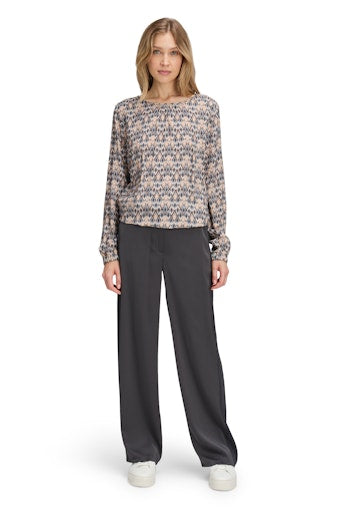 An image of the Betty Barclay Long Sleeve Blouse
