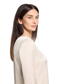 An image of the Betty Barclay Short Blouse