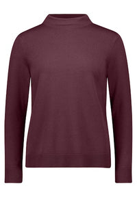 Knitted Pullover