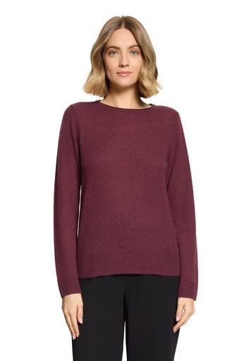 Knitted Pullover