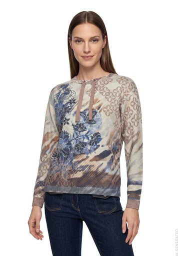 Knitted Pullover