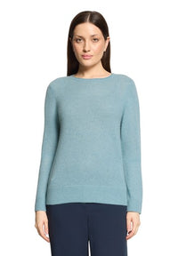 Knitted Pullover