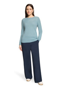 Knitted Pullover