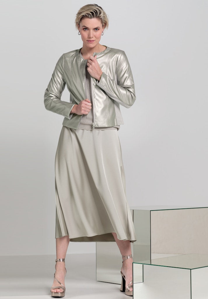 Bianca Steffi Front Zip Jacket. A tailored fit jacket with long sleeves, round neckline and zip fastening. This jacket is a metallic silver colour.