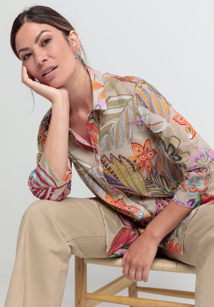 Bianca Diara Patterned Tunic Shirt. A regular fit shirt with adjustable sleeves, collared neckline and button fastenings. Features a multicoloured floral print.